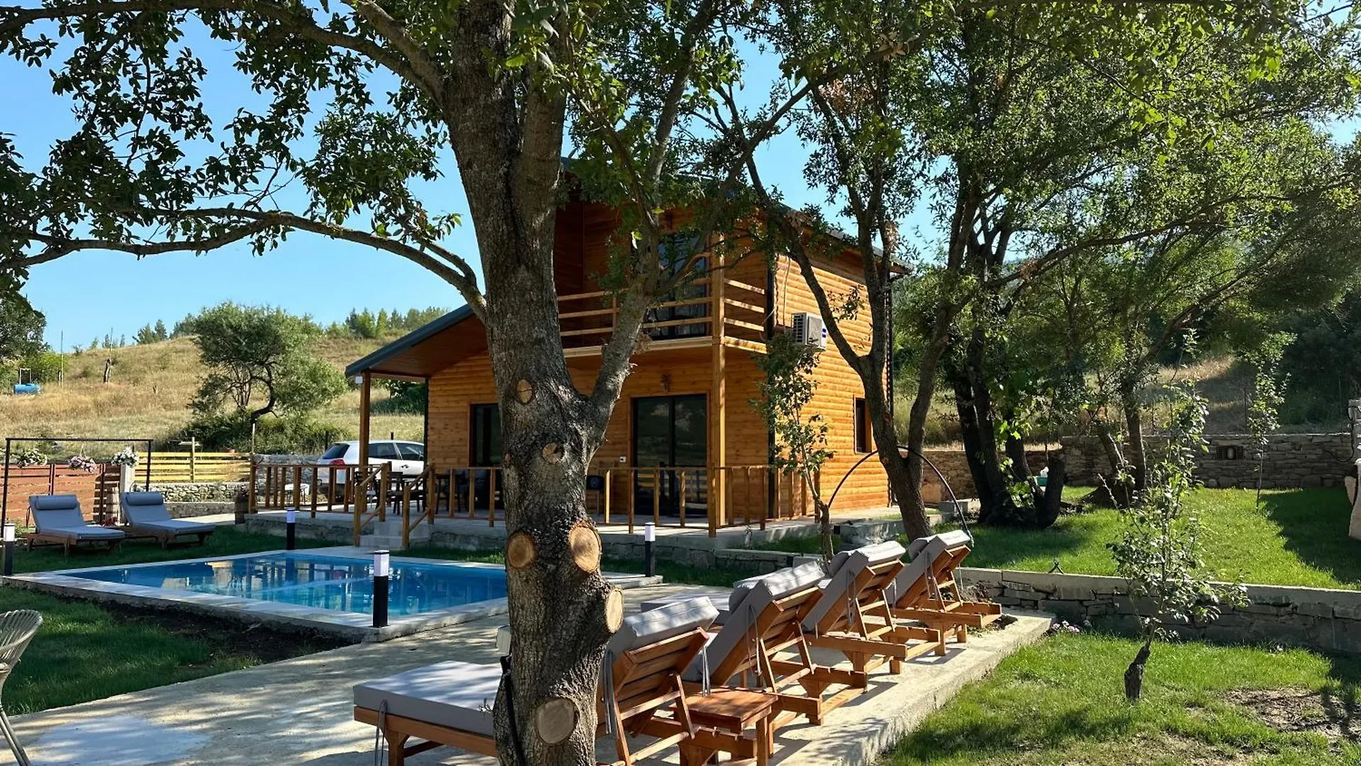 Green Oasis Fshat i Ri  0*, Fshat i Ri (Gjirokaster)